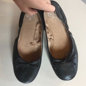 Core Life Vegan Leather Black Ballet Flats